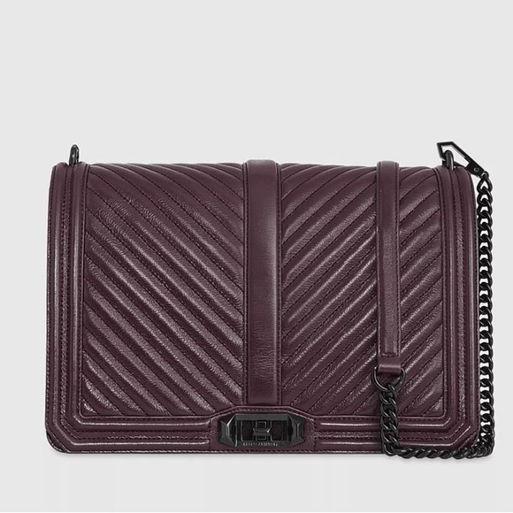 Rebecca Minkoff Handbags - Rebecca Minkoff
Chevron Quilted Jumbo Love Crossbody